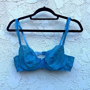 Gilligan & O’Malley 36B sky blue lace underwire bra
